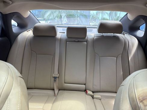 Used 2013 Hyundai Azera w/ Technology Pkg FWD image 14