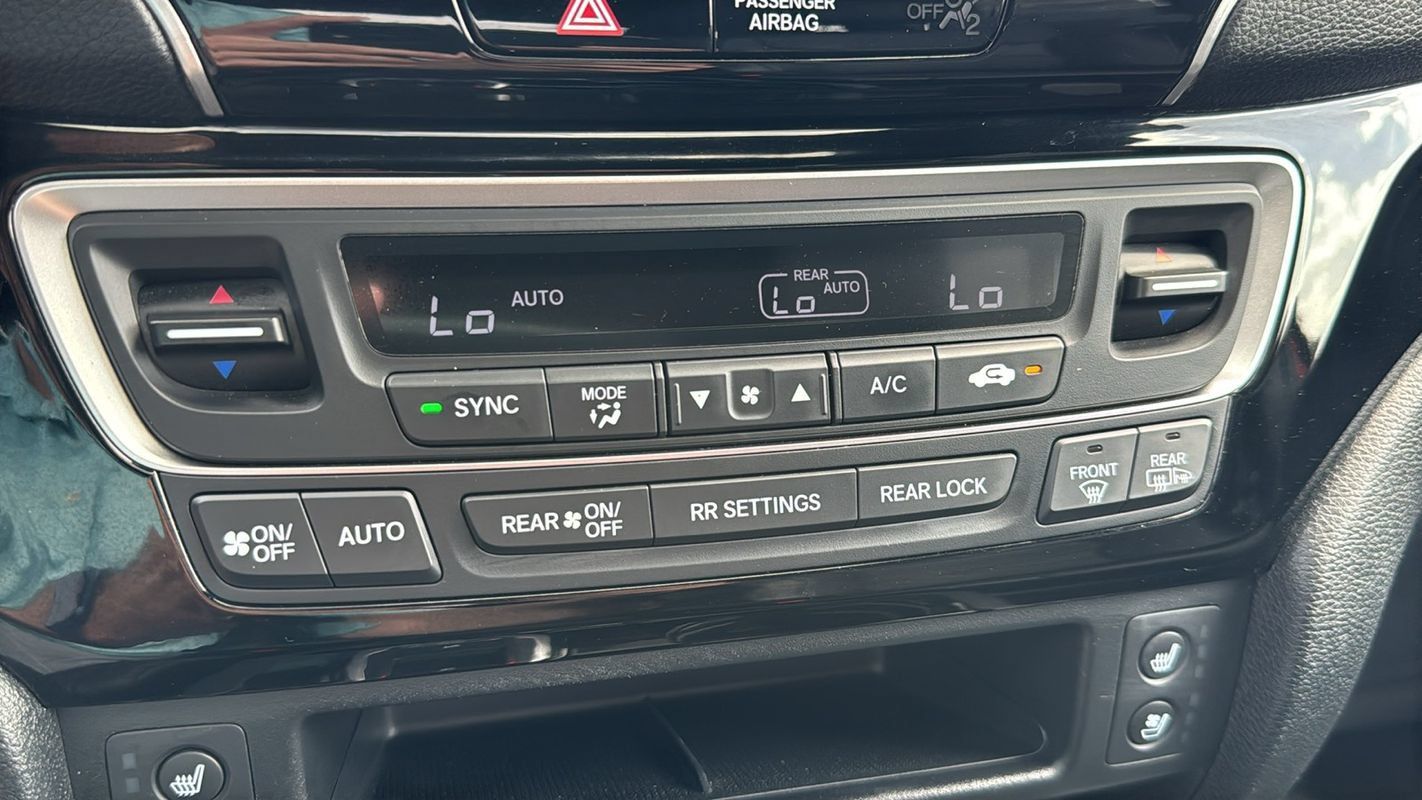 Used 2022 Honda Passport Elite image 32