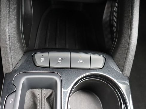 Used 2023 Chevrolet TrailBlazer LS image 9