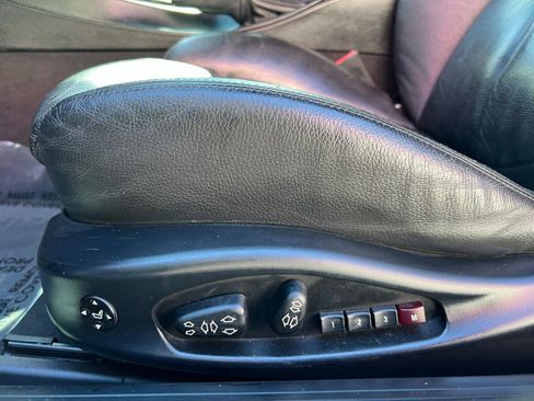 Used 2008 BMW 650i Convertible image 24