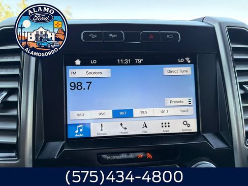 Used 2017 Ford F150 Platinum w/ Equipment Group 701A Luxury AWD/4WD image 18