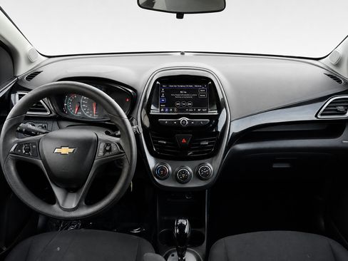 Used 2021 Chevrolet Spark LT FWD image 19