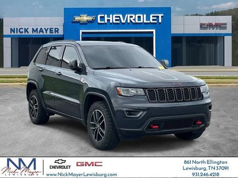 Used 2017 Jeep Grand Cherokee Trailhawk AWD/4WD image 1