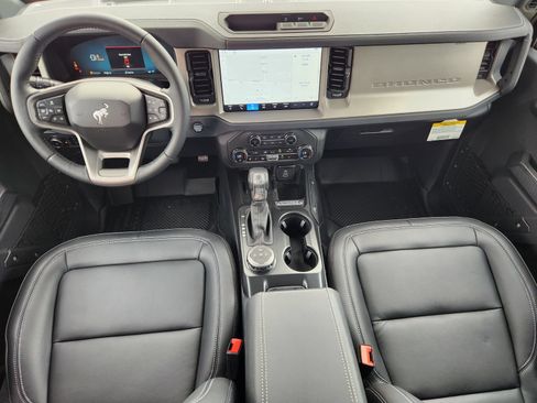 New 2026 Ford Bronco Outer Banks AWD/4WD image 24