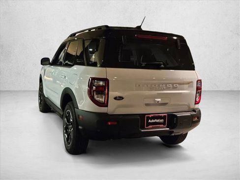 New 2025 Ford Bronco Sport Outer Banks image 9