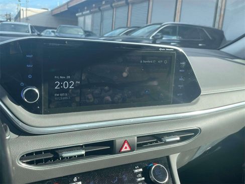 Used 2023 Hyundai Sonata Limited image 28