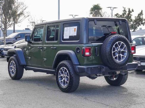 Certified 2021 Jeep Wrangler Unlimited Willys image 6