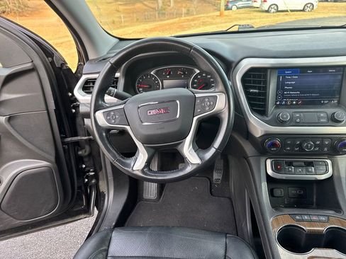 Used 2020 GMC Acadia SLE w/ Driver Convenience Package image 17