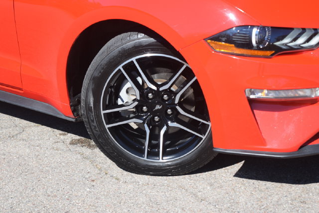 Used 2021 Ford Mustang Premium RWD image 30