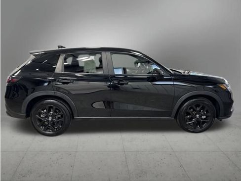 Certified 2024 Honda HR-V Sport image 7