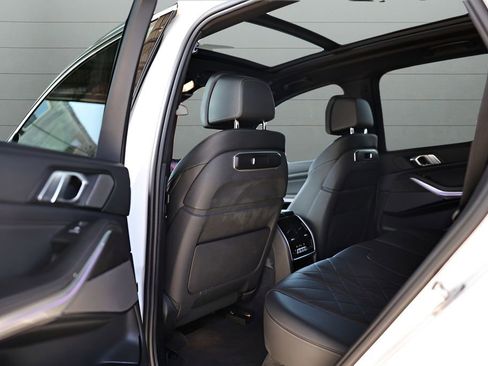 Used 2024 BMW X5 xDrive40i image 48