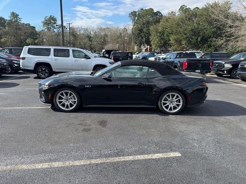 Used 2024 Ford Mustang GT Premium image 5