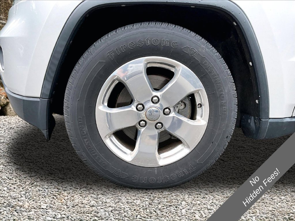 Used 2013 Jeep Grand Cherokee Overland w/ Advance Technology Group AWD/4WD image 8