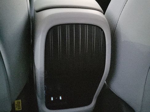 Used 2026 Hyundai Kona SE FWD image 21