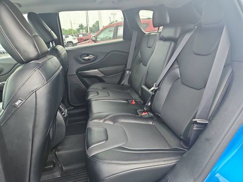 Used 2022 Jeep Cherokee Latitude Lux AWD/4WD image 13
