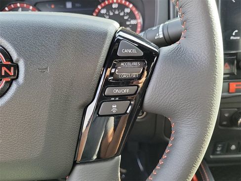 New 2025 Nissan Frontier PRO-4X w/ Pro Premium Package AWD/4WD image 7