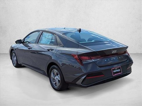 New 2026 Hyundai Elantra SE w/ Cargo Package image 7