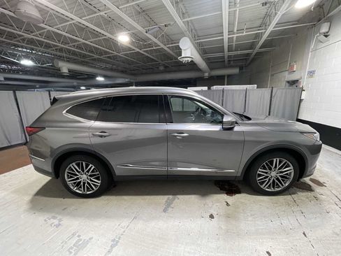 Used 2024 Acura MDX w/ Advance Package AWD/4WD image 27