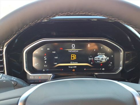 New 2026 GMC Sierra 1500 SLT w/ SLT Premium Plus Package image 18