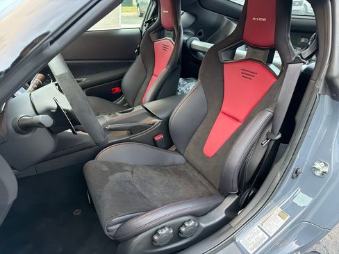 New 2026 Nissan Z NISMO w/ Floor Mat Package RWD image 27