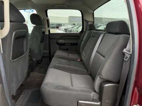 Used 2014 Chevrolet Silverado 2500 LT w/ Custom Sport Truck Package image 14