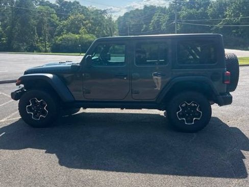 Used 2023 Jeep Wrangler Unlimited Rubicon 4xe w/ Cold Weather Group AWD/4WD image 11