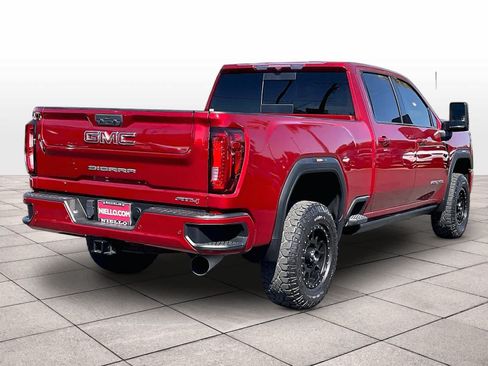 Used 2022 GMC Sierra 2500 AT4 w/ AT4 Preferred Package AWD/4WD image 13