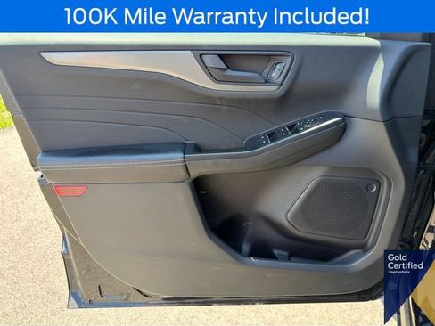 Used 2023 Ford Escape Active w/ Tech Pack #1 AWD/4WD image 23