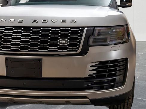 Used 2019 Land Rover Range Rover Supercharged image 15