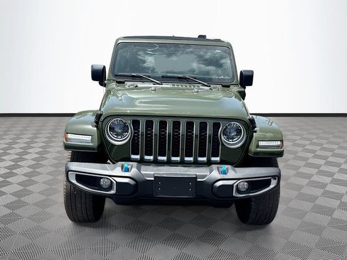 Used 2023 Jeep Wrangler Unlimited Sahara w/ Cold Weather Group AWD/4WD image 2