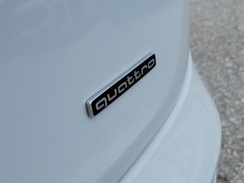 Certified 2023 Audi Q5 e Prestige w/ Prestige Package AWD/4WD image 6