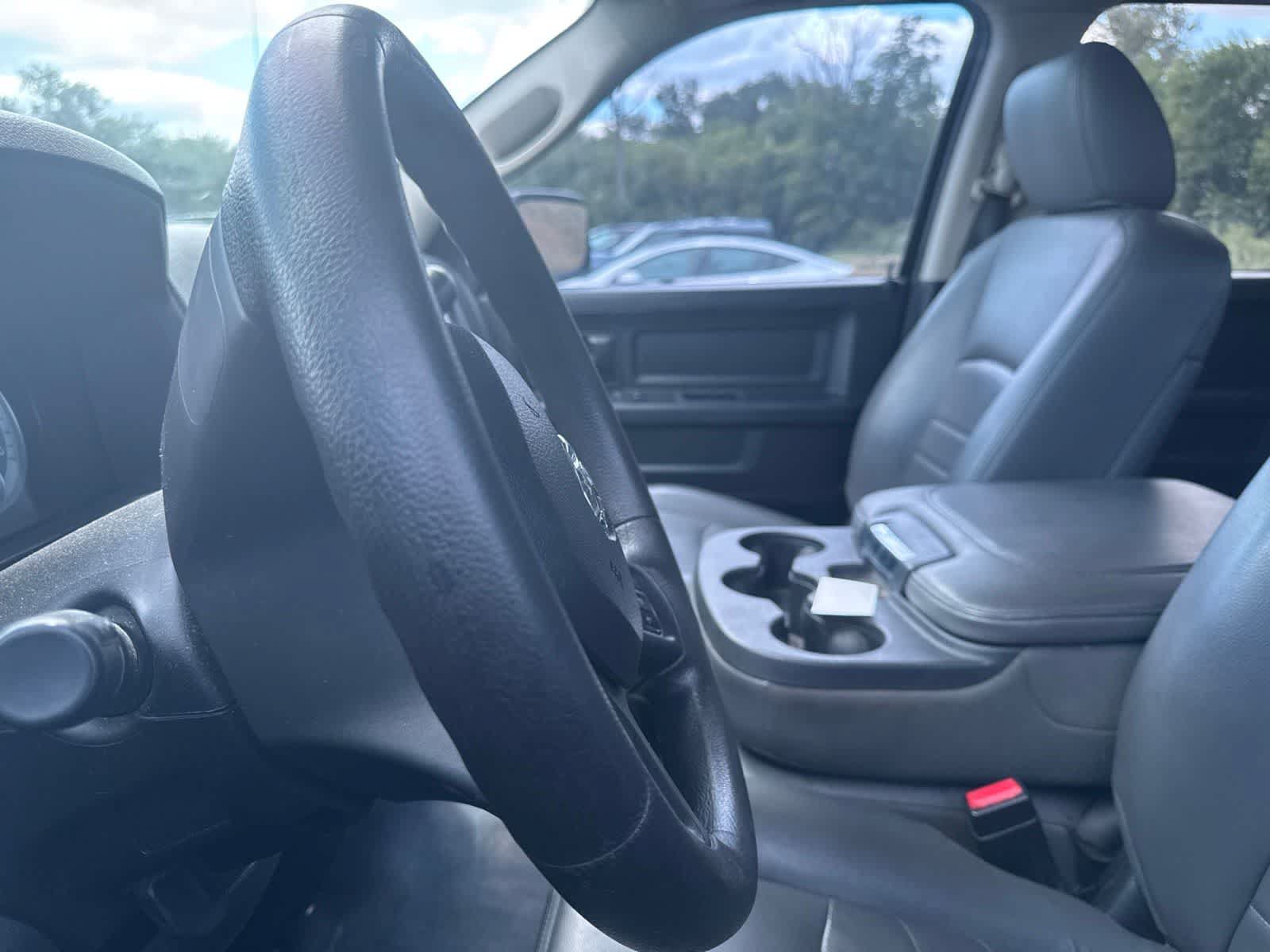 Used 2014 RAM 1500 Tradesman AWD/4WD image 31
