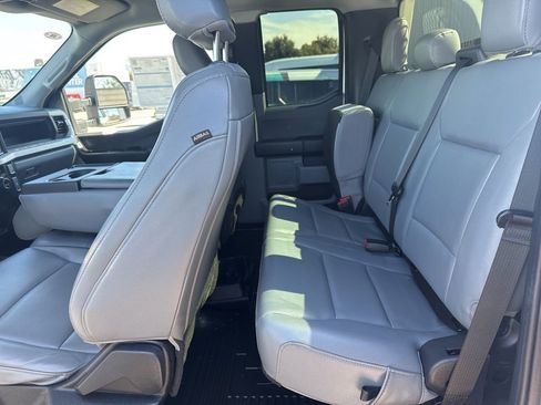 Certified 2023 Ford F250 XL w/ XL Chrome Package image 17