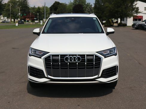 Used 2023 Audi Q7 2.0T Premium w/ Convenience Package AWD/4WD image 2