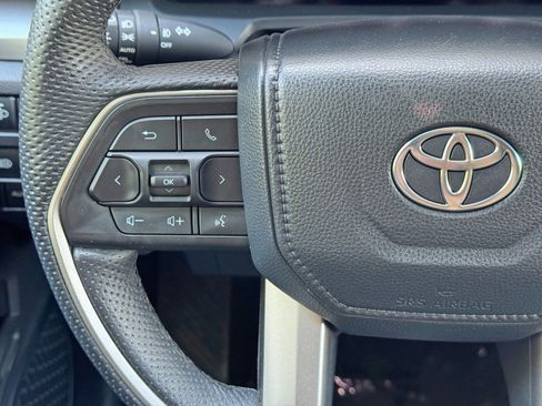 Used 2024 Toyota Tacoma TRD Sport w/ TRD Sport Premium Package image 21