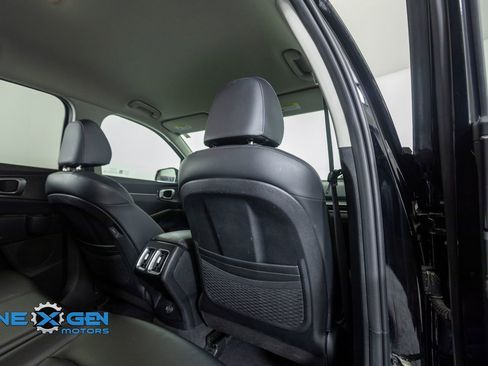 Used 2024 Kia Sorento S AWD/4WD image 34