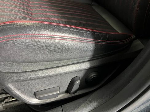 Used 2023 Genesis G70 2.0T w/ Sport Prestige Package image 24