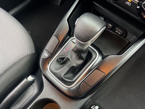 Used 2022 Kia Soul LX w/ Technology Package image 22