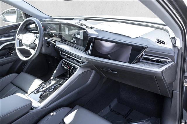 New 2026 Audi Q5 Premium AWD/4WD image 24