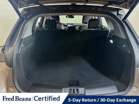 Used 2021 Lincoln Corsair Standard w/ Equipment Group 101A image 9