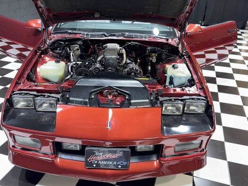 Used 1988 Chevrolet Camaro IROC-Z RWD image 60