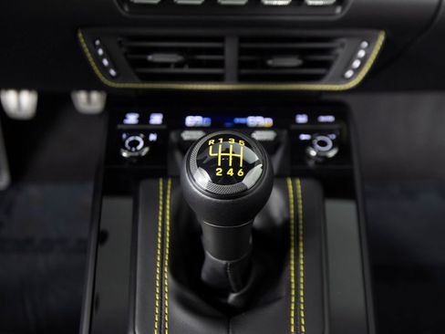 Used 2025 Porsche 911 GT3 image 21