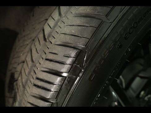 Used 2024 Chevrolet Traverse RS w/ LPO, Floor Liner Package image 25