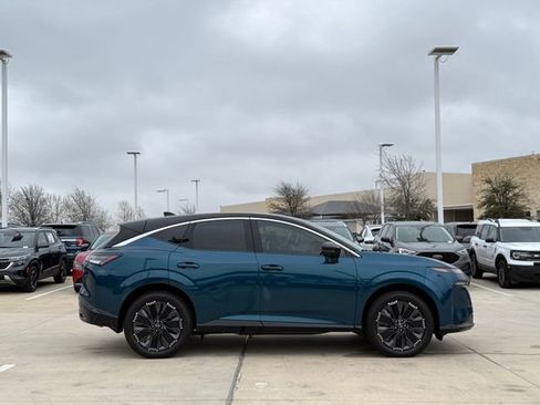 Used 2025 Nissan Murano Platinum w/ Cargo Package image 5