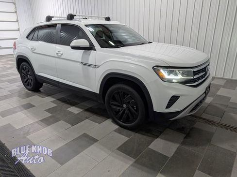 Used 2023 Volkswagen Atlas Cross Sport SE w/ Black Wheel Package AWD/4WD image 5
