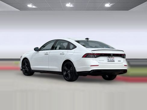 Certified 2023 Honda Accord Sport image 3