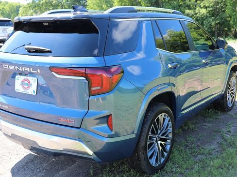 Used 2026 GMC Terrain Denali AWD/4WD image 18