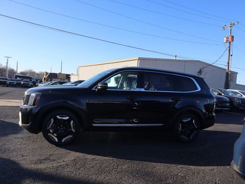 New 2025 Kia Telluride EX image 4