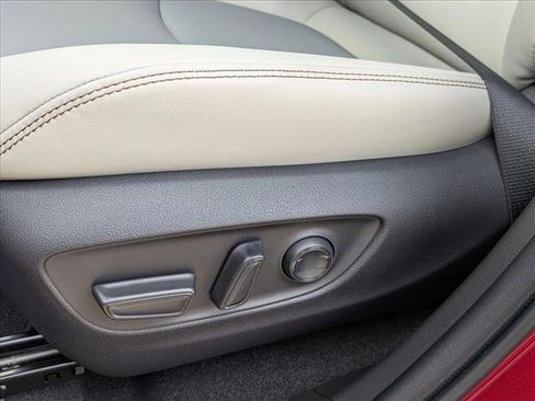 New 2025 Toyota RAV4 XLE Premium image 4