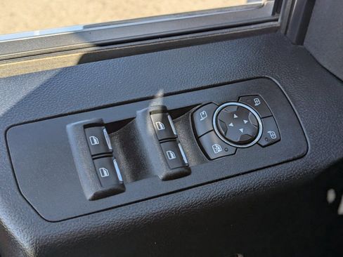 Used 2017 Ford F150 Limited AWD/4WD image 24